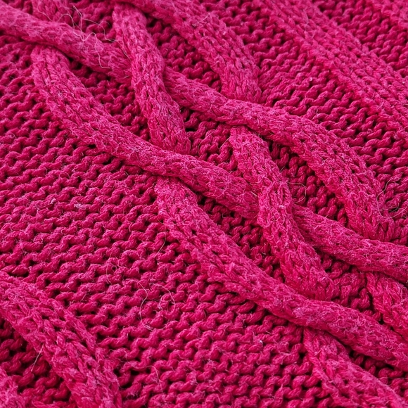 Faded Glory Women's Rose Red Cable Knit  Sweater - Picture 4 of 5